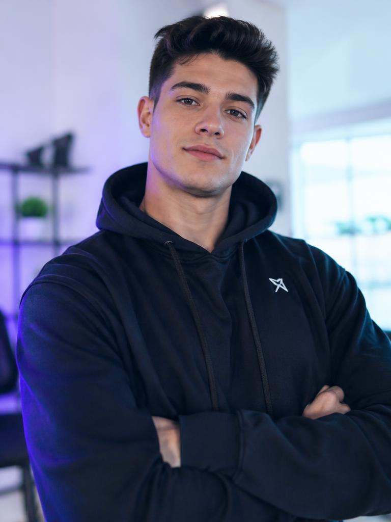 Influenceur IA Noah